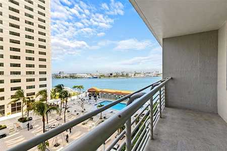 335 S Biscayne Blvd #1104 Miami, FL 33131