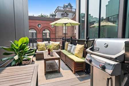 1672 Washington St #102 Boston, MA 02118