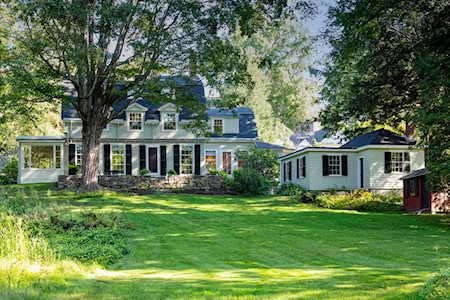 39 Musketaquid Road Concord, MA 01742