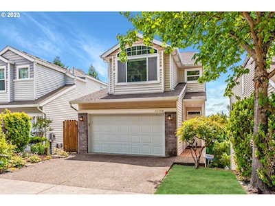 15890 SW Cherrywood LN Tigard, OR 97224