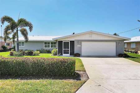 1464 Deer Creek Dr Englewood, FL 34223