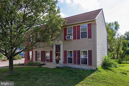 216 S Lime St Quarryville, PA 17566
