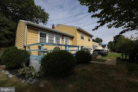 122 E Main St Marlton, NJ 08053