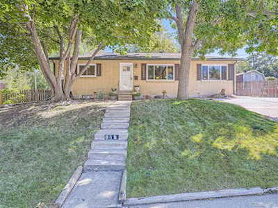 818 S Swadley St Lakewood, CO 80228