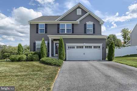 3857 Seattle Slew Dr Harrisburg, PA 17112