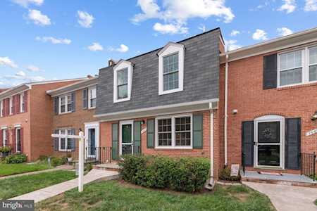 7067 Leestone St Springfield, VA 22151