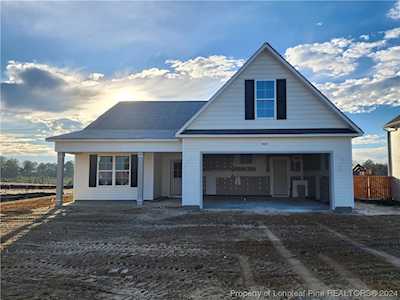 4607 Revelstroke Rd Hope Mills, NC 28348
