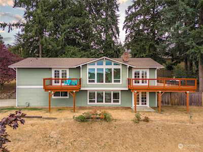 10612 157th Ave NE Redmond, WA 98052