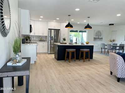 702 N 78th Street Scottsdale, AZ 85257