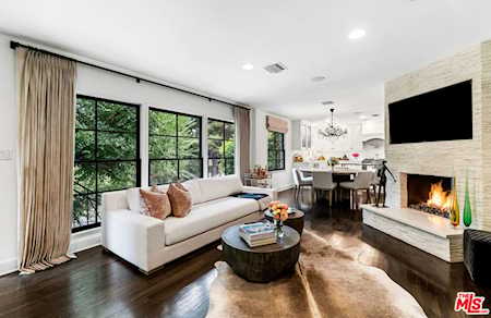 15078 Valley Vista Blvd Sherman Oaks, CA 91403