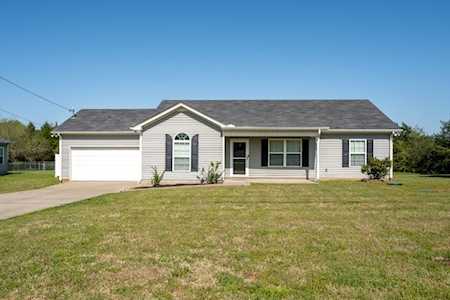 1401 Bairdscorner Dr Murfreesboro, TN 37130