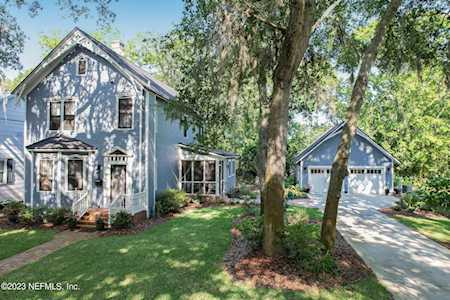 116 S 10th ST Fernandina Beach, FL 32034