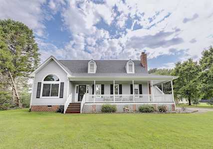 101 Meadows Circle Knightdale, NC 27545
