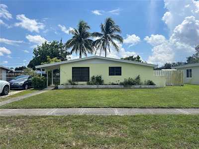 6150 SW 38th Ct Davie, FL 33314