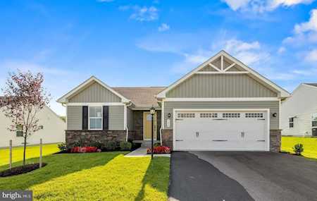 3515 Perspective Place Hedgesville, WV 25427