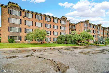 1226 S New Wilke Rd #9-205 Arlington Heights, IL 60005