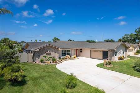 5 Cheyenne Ct Palm Coast, FL 32137