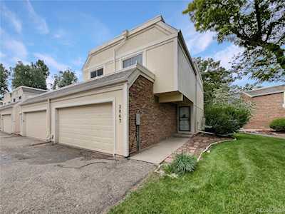 2863 S Lansing Way Aurora, CO 80014
