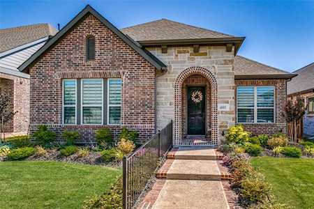 4805 Beaver Creek Drive Arlington, TX 76005