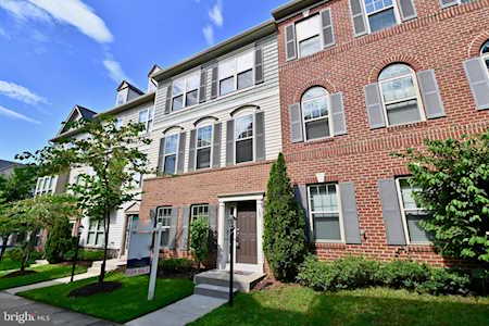 107 Vista Knoll Dr Occoquan, VA 22125