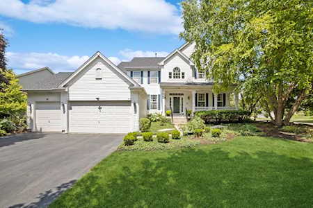 517 Normandy Ln Port Barrington, IL 60010