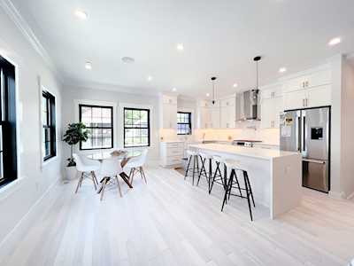 13 Lowell St #2 Arlington, MA 02476