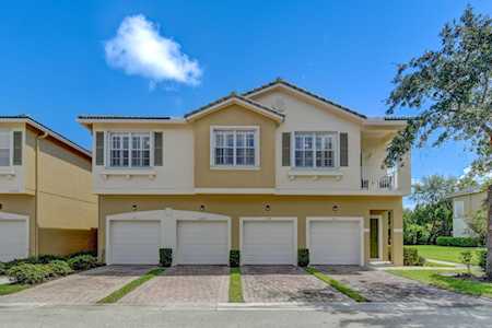1580 SE Sheffield Terrace #203 Stuart, FL 34994
