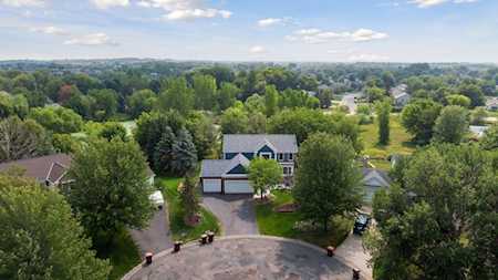 925 Briar Glen Lane Woodbury, MN 55129