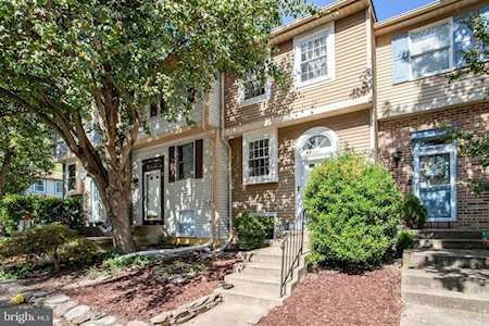8631 Kenosha Ct Lorton, VA 22079