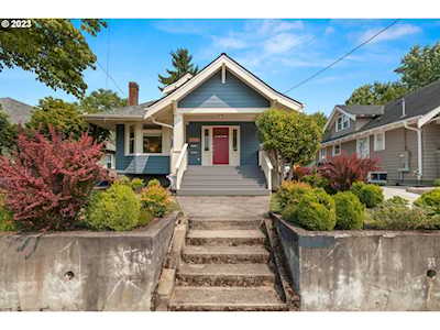 4920 NE 14th PL #A/B Portland, OR 97211