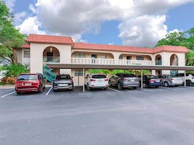 1753 Belleair Forest Dr #E2 Belleair, FL 33756