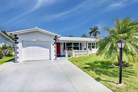 805 SW 3rd Avenue Boynton Beach, FL 33426
