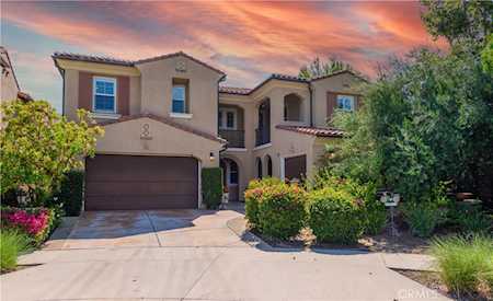 103 Fairgrove Irvine, CA 92618