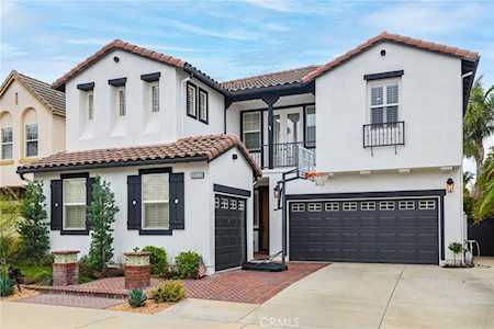 18611 Amalia Ln Huntington Beach, CA 92648