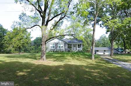 19962 Colchester Rd Purcellville, VA 20132
