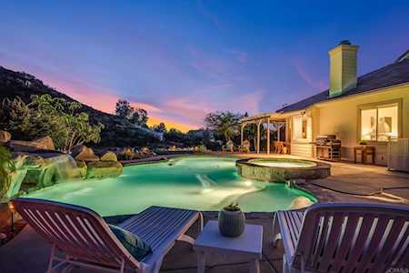 15503 Canyon View Way Poway, CA 92064