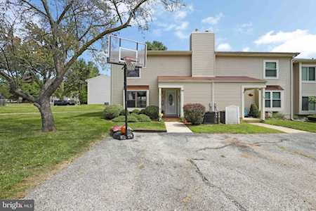 184 Cypress Ct Marlton, NJ 08053