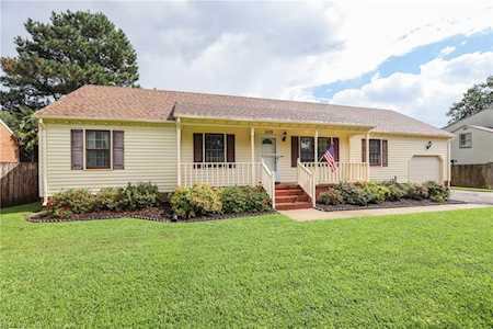 1029 Wynngate Dr Chesapeake, VA 23320