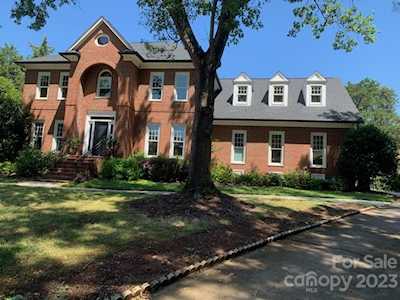 3515 Kingsmeade Ct Charlotte, NC 28226