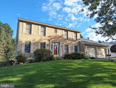 1712 Cambridge Dr State College, PA 16803