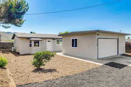 9136 Northcote Rd Santee, CA 92071