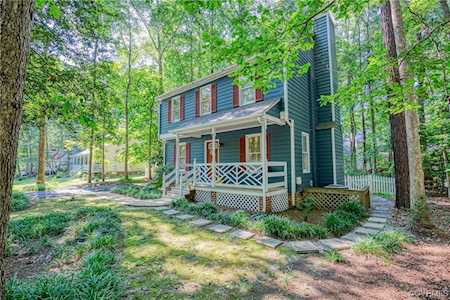 14706 Mill Spring Dr Chesterfield, VA 23112