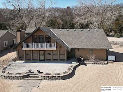 1192 North Lake Shore Dr Fremont, NE 68025