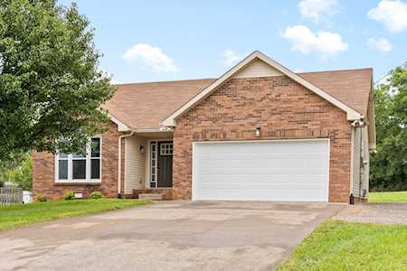 617 Flower Dr Clarksville, TN 37040