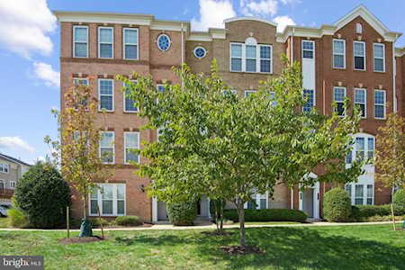 20660 Sibbald Square Ashburn, VA 20147