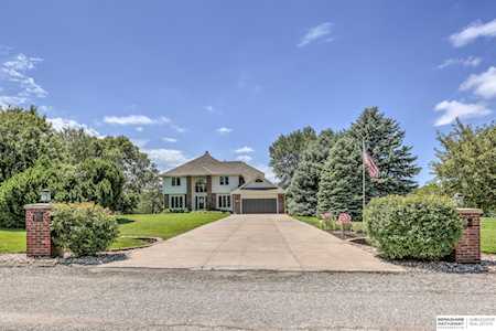 9400 Pearl Dr Gretna, NE 68028