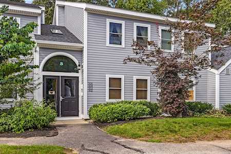 304 Tuckers Lane #304 Hingham, MA 02043
