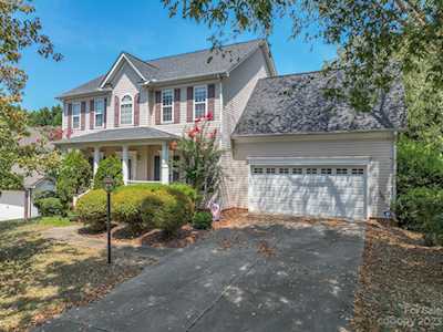 8808 Pristine Ct Huntersville, NC 28078