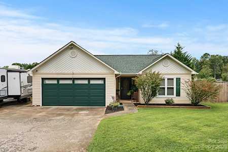 3691 Slanting Bridge Rd Sherrills Ford, NC 28673