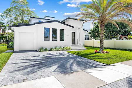 1121 SE 9th St Fort Lauderdale, FL 33316